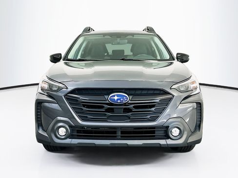 Used 2024 Subaru Outback Onyx Edition AWD/4WD image 2
