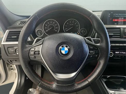 Used 2018 BMW 330e RWD image 19