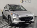Used 2020 Ford Escape Titanium image 2