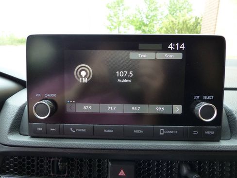 Used 2023 Honda CR-V Sport image 31
