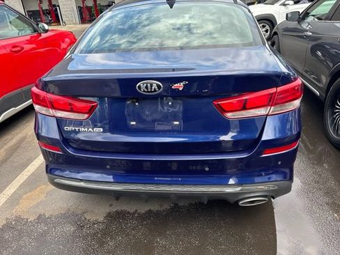 Used 2019 Kia Optima LX FWD image 3