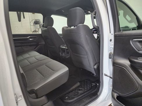 Used 2025 RAM 1500 Big Horn AWD/4WD image 29