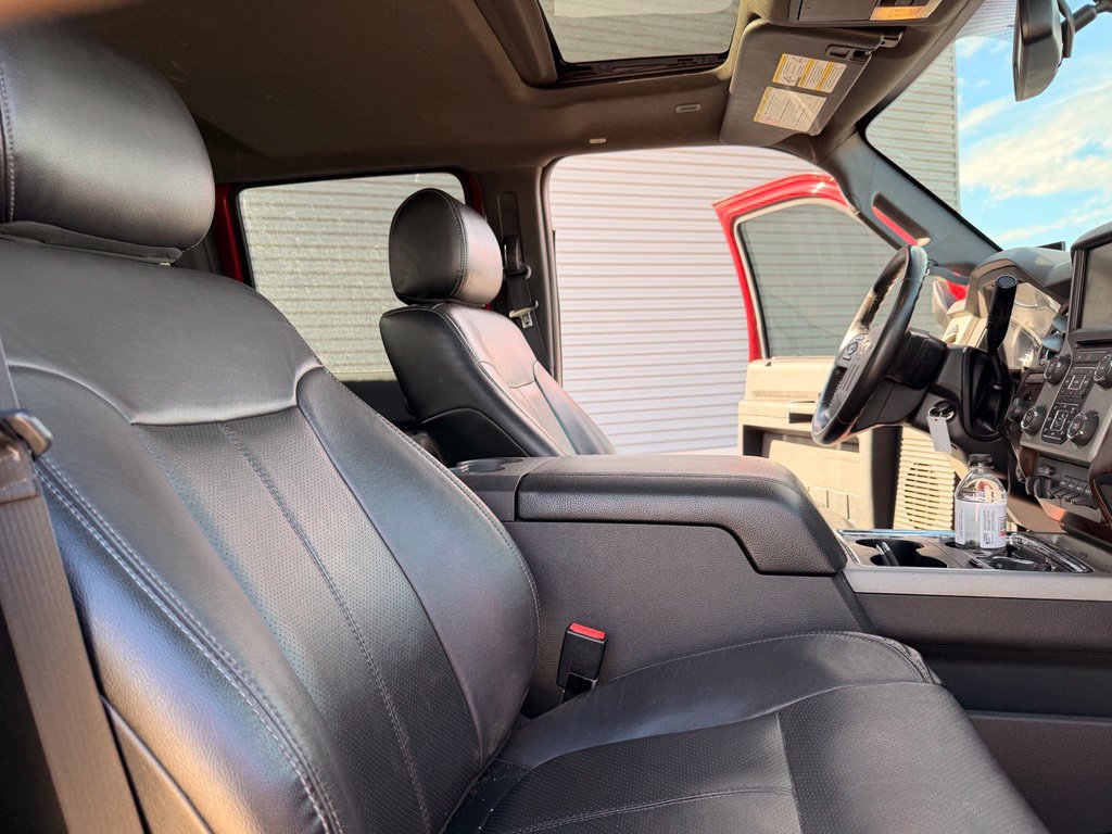 Used 2016 Ford F250 Lariat w/ Lariat Ultimate Package AWD/4WD image 25