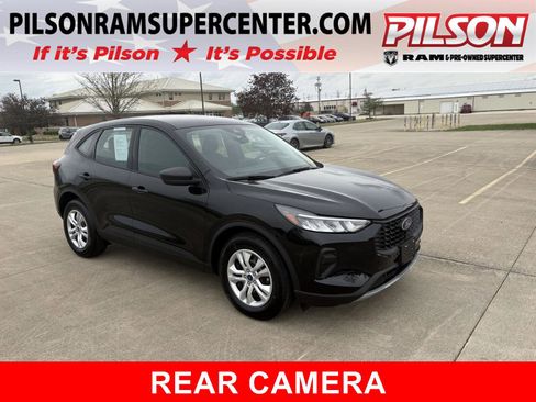 Used 2024 Ford Escape FWD image 1