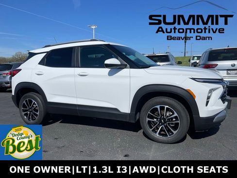 Used 2025 Chevrolet TrailBlazer LT AWD/4WD image 1