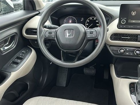 Used 2023 Honda HR-V LX image 23