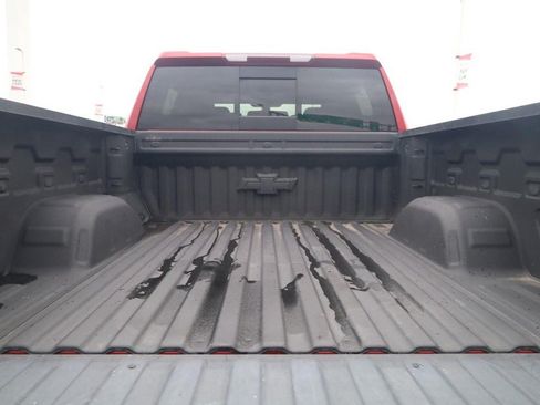 Used 2021 Chevrolet Silverado 1500 LT w/ Z71 Off-Road Package AWD/4WD image 23