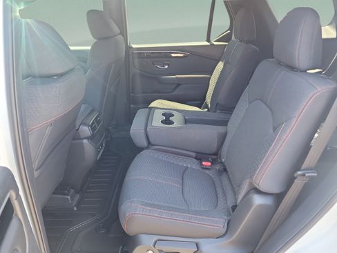 New 2026 Honda Pilot Sport image 9