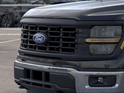 Used 2025 Ford F150 XL w/ Equipment Group 103A High AWD/4WD image 17