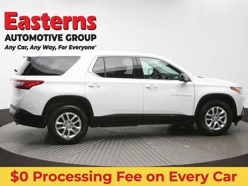Used 2021 Chevrolet Traverse LS AWD/4WD image 43