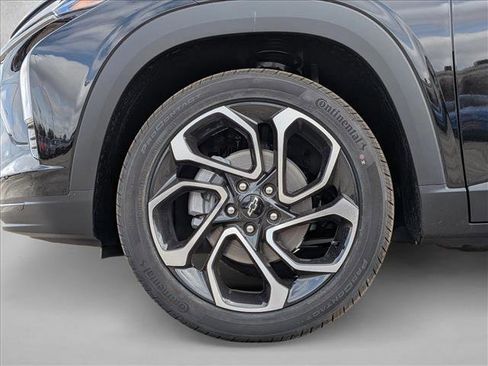 New 2026 Chevrolet Trax RS w/ Sunroof Package image 18