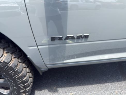 Used 2025 RAM 2500 Laramie w/ Night Edition AWD/4WD image 9