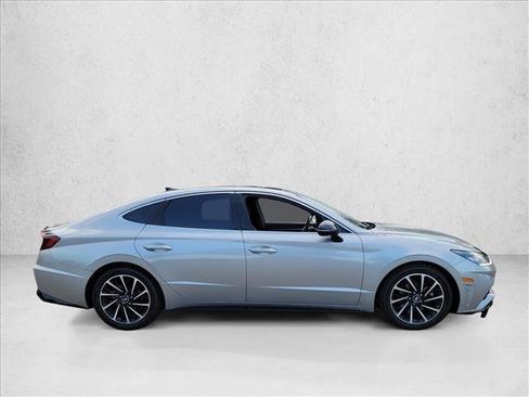 Used 2020 Hyundai Sonata SEL Plus w/ Tech Package FWD image 5