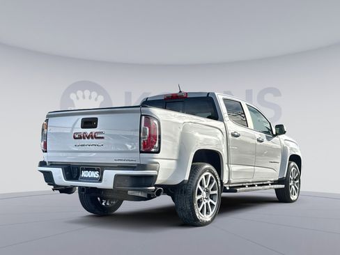 Used 2022 GMC Canyon Denali image 7