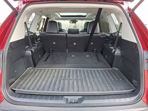 Used 2024 Toyota Grand Highlander Limited image 29