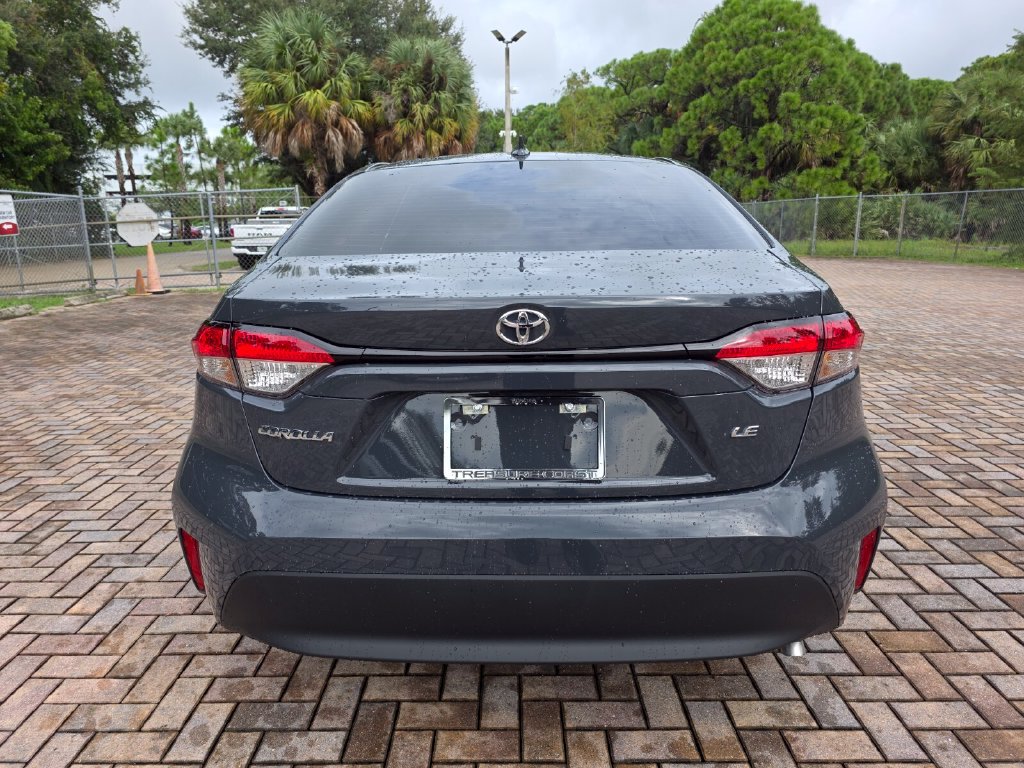 Used 2026 Toyota Corolla LE FWD image 10