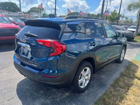 Used 2021 GMC Terrain SLE w/ Driver Convenience Package AWD/4WD image 5