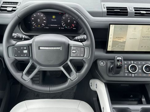 New 2025 Land Rover Defender 130 S image 13