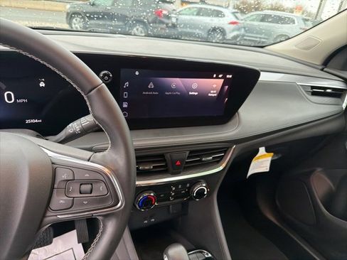 Used 2024 Buick Encore GX Preferred image 8