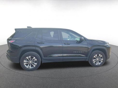 Used 2025 Chevrolet Equinox LT image 18