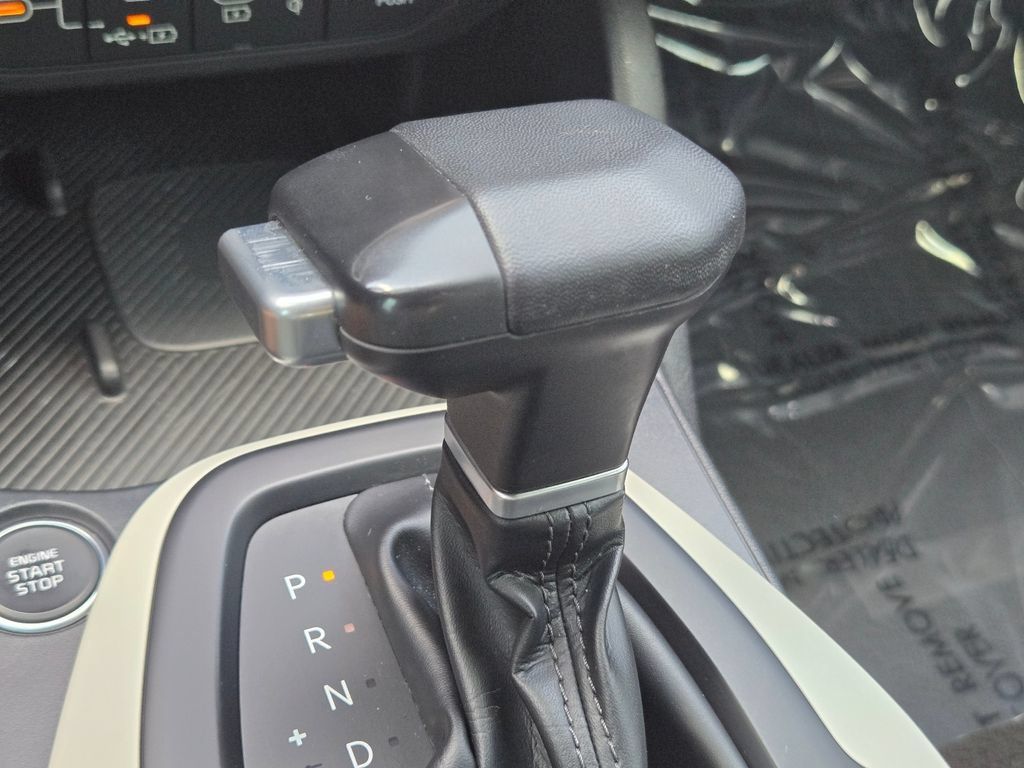 Certified 2025 Kia K4 GT-Line Turbo FWD image 29