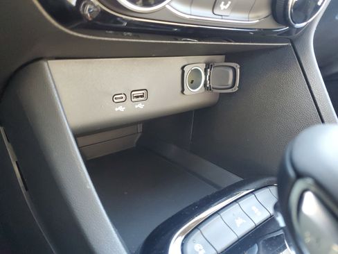 New 2026 Buick Encore GX Sport Touring image 29