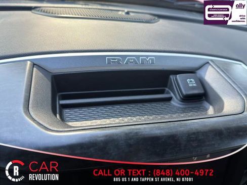 Used 2024 RAM 2500 Big Horn image 36