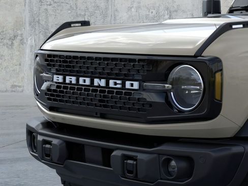 New 2026 Ford Bronco Big Bend w/ Black Diamond Package AWD/4WD image 9