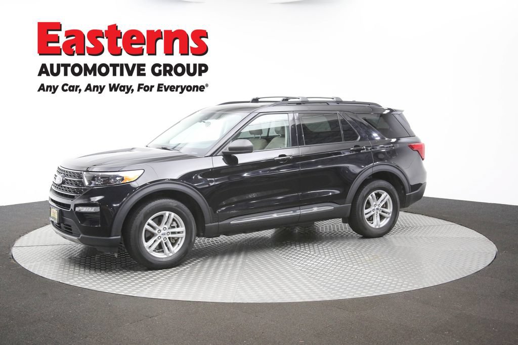 Used 2022 Ford Explorer XLT w/ Equipment Group 202A AWD/4WD image 58