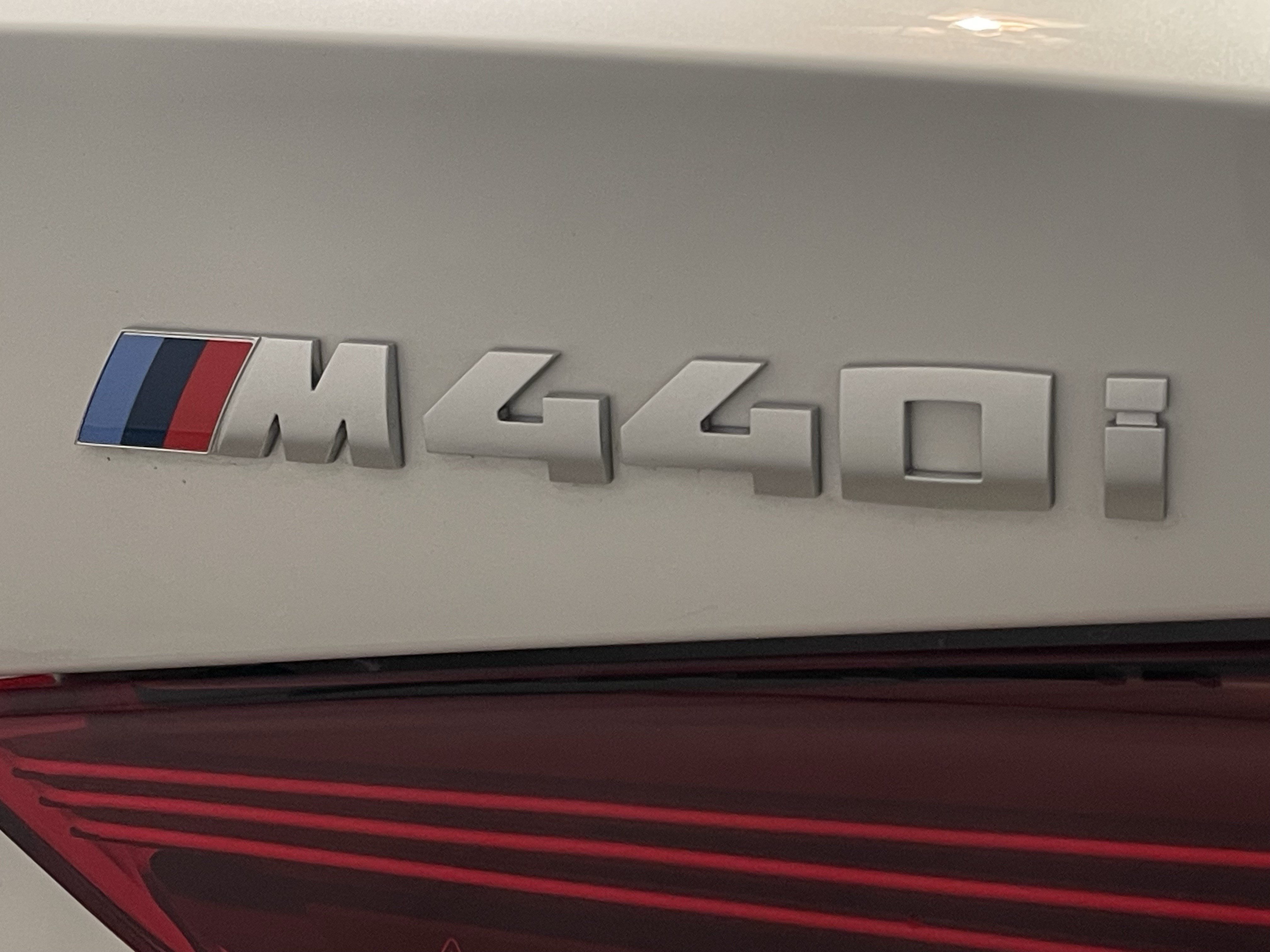 Used 2027 BMW M440i Convertible RWD image 25