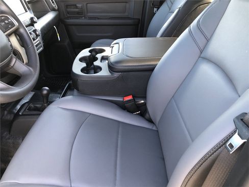 New 2024 RAM 3500 Tradesman image 10