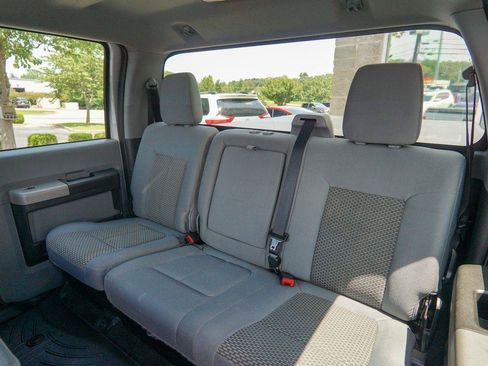 Used 2015 Ford F250 XLT AWD/4WD image 28