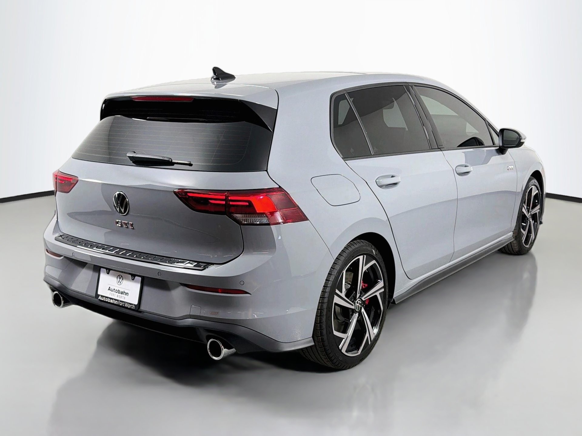New 2026 Volkswagen GTI SE FWD image 5