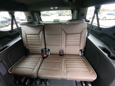 New 2026 GMC Yukon XL Denali Ultimate image 25