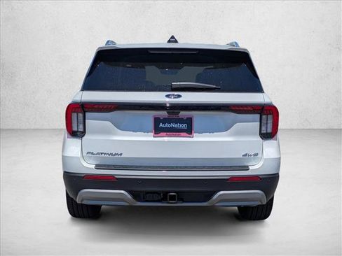 New 2026 Ford Explorer Platinum image 8