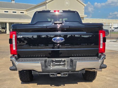 Used 2025 Ford F250 Lariat w/ Lariat Ultimate Package AWD/4WD image 6