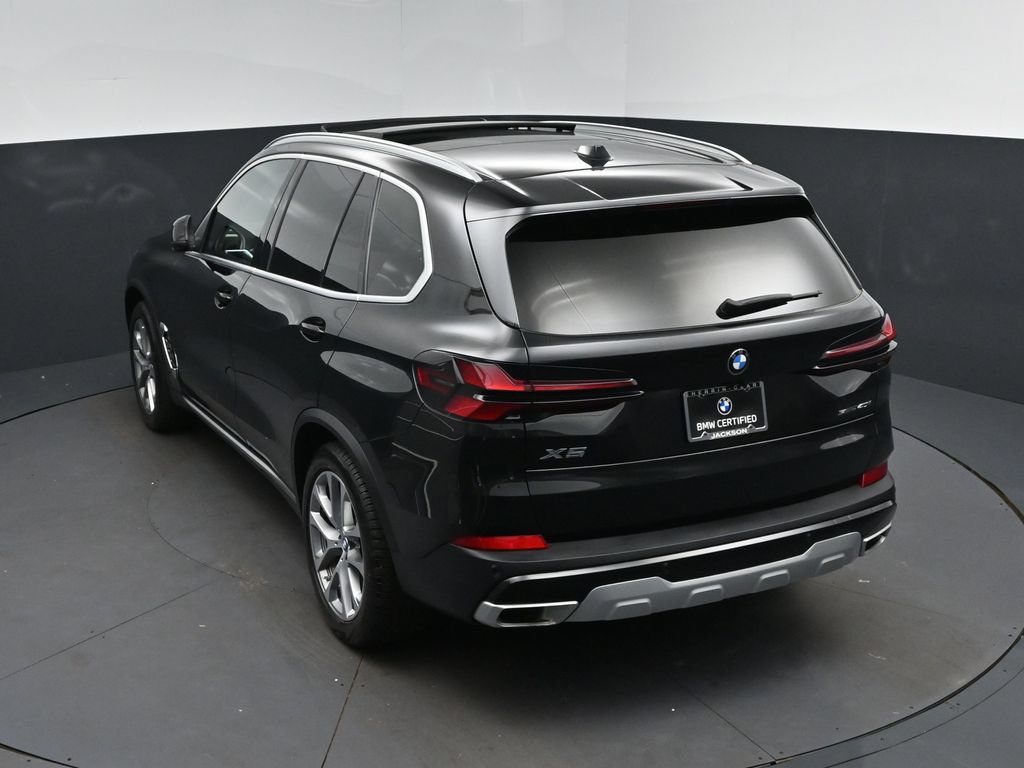 Certified 2026 BMW X5 sDrive40i RWD image 35