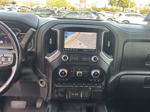Used 2021 GMC Sierra 1500 AT4 w/ Technology Package image 16