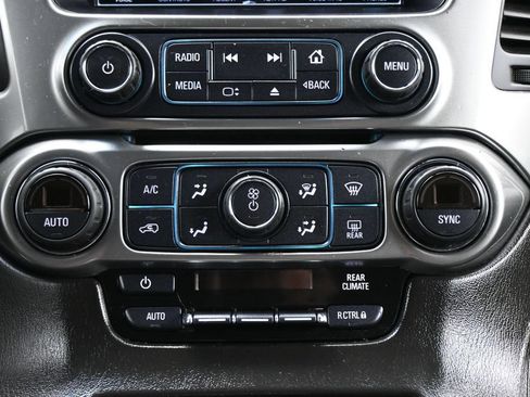 Used 2020 Chevrolet Tahoe LS RWD image 18