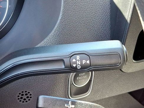 Used 2025 Mercedes-Benz Sprinter 2500 image 13