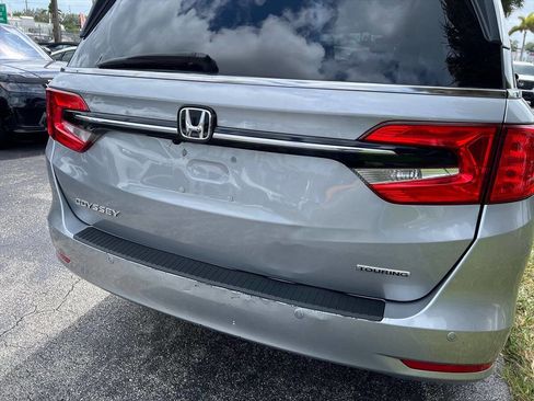 Used 2024 Honda Odyssey Touring image 19