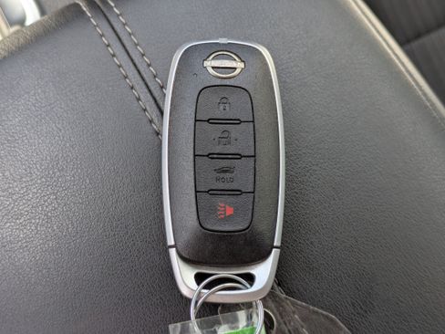 Used 2024 Nissan Sentra SV FWD image 27