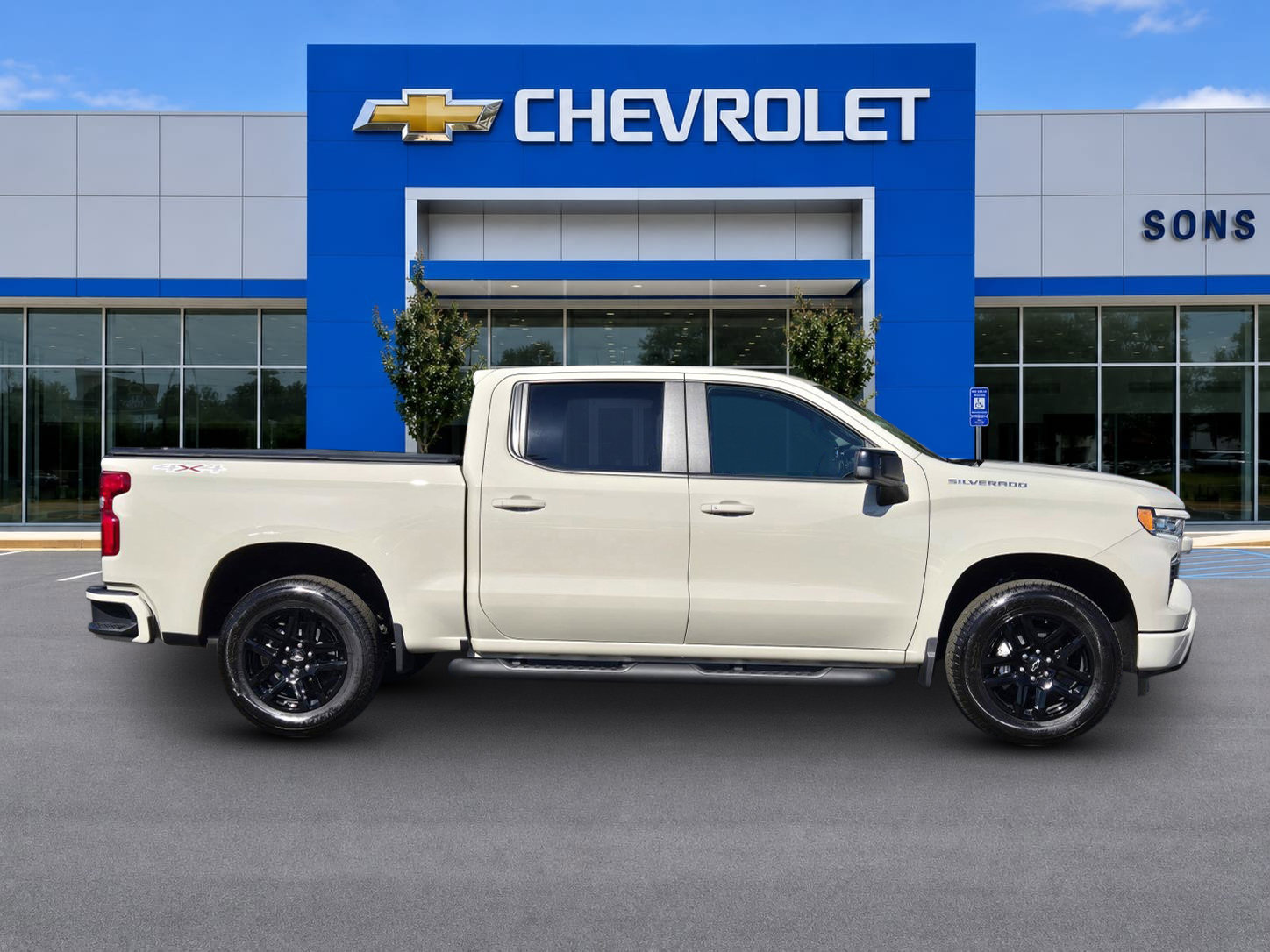 New 2026 Chevrolet Silverado 1500 RST AWD/4WD image 4