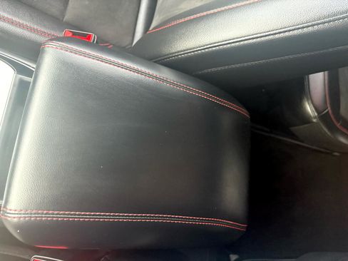 Used 2023 Ford Explorer ST-Line w/ Class IV Trailer Tow Package image 31