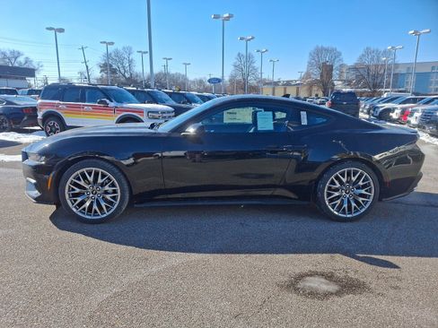 New 2025 Ford Mustang Premium image 11