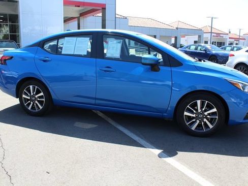 Used 2021 Nissan Versa SV FWD image 20