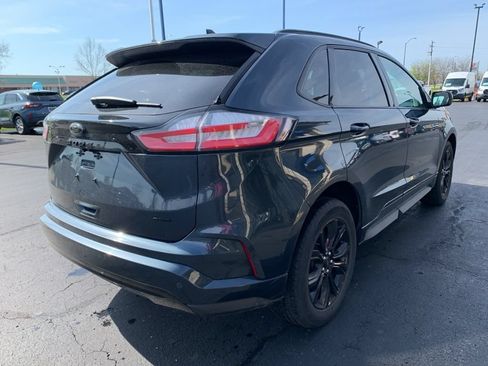 Certified 2023 Ford Edge SE w/ Black Appearance Package AWD/4WD image 4