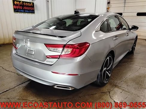 Used 2022 Honda Accord Sport image 6