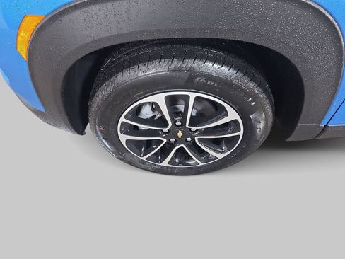New 2026 Chevrolet TrailBlazer LT w/ LT Cold Weather Package FWD image 31