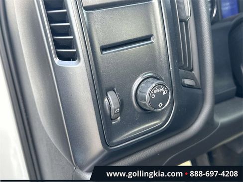 Used 2017 Chevrolet Silverado 1500 Custom w/ Custom Convenience Package image 18